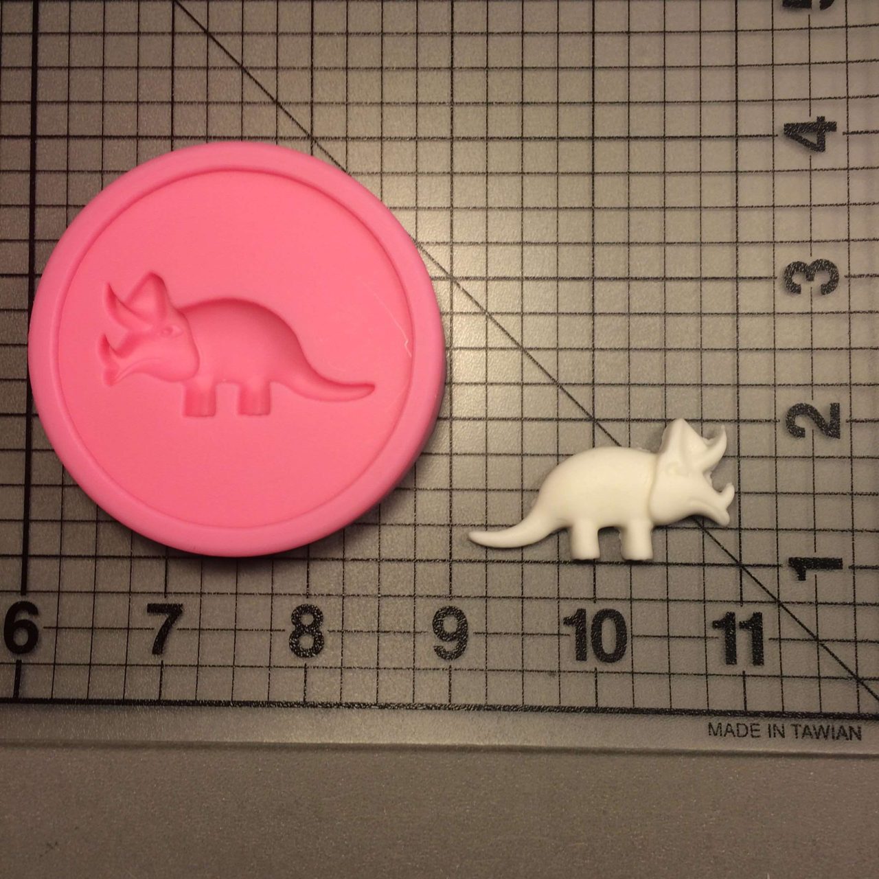 Dino 221 Silicone Mold (1)