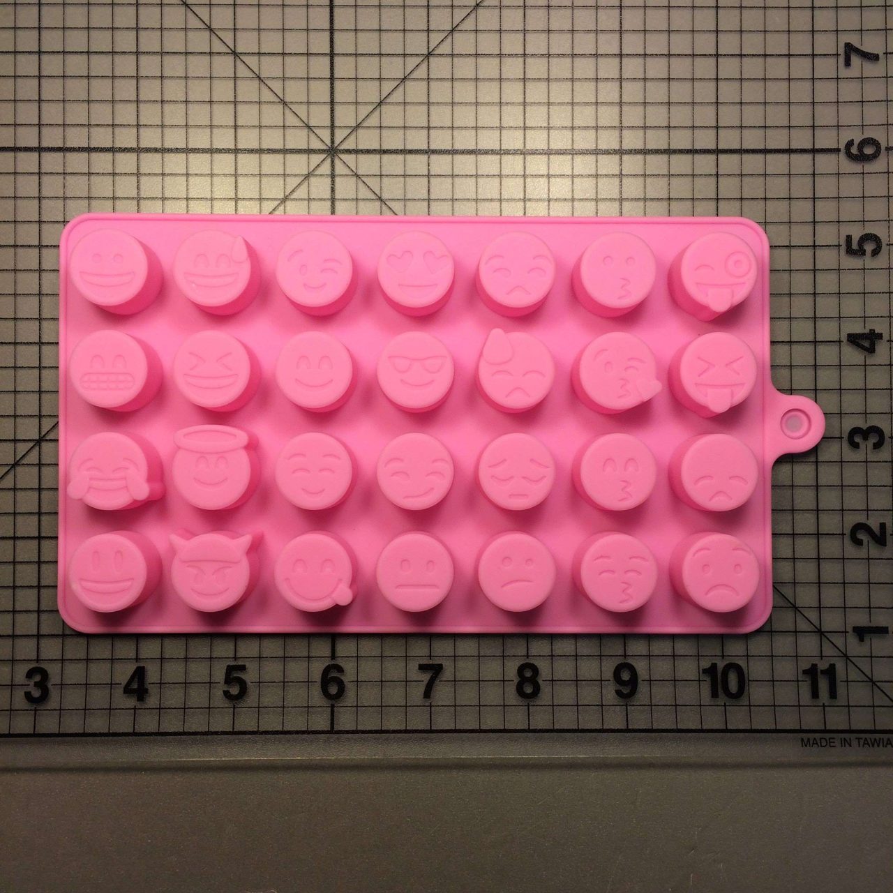 Emoji Chocolate Silicone Mold (1)