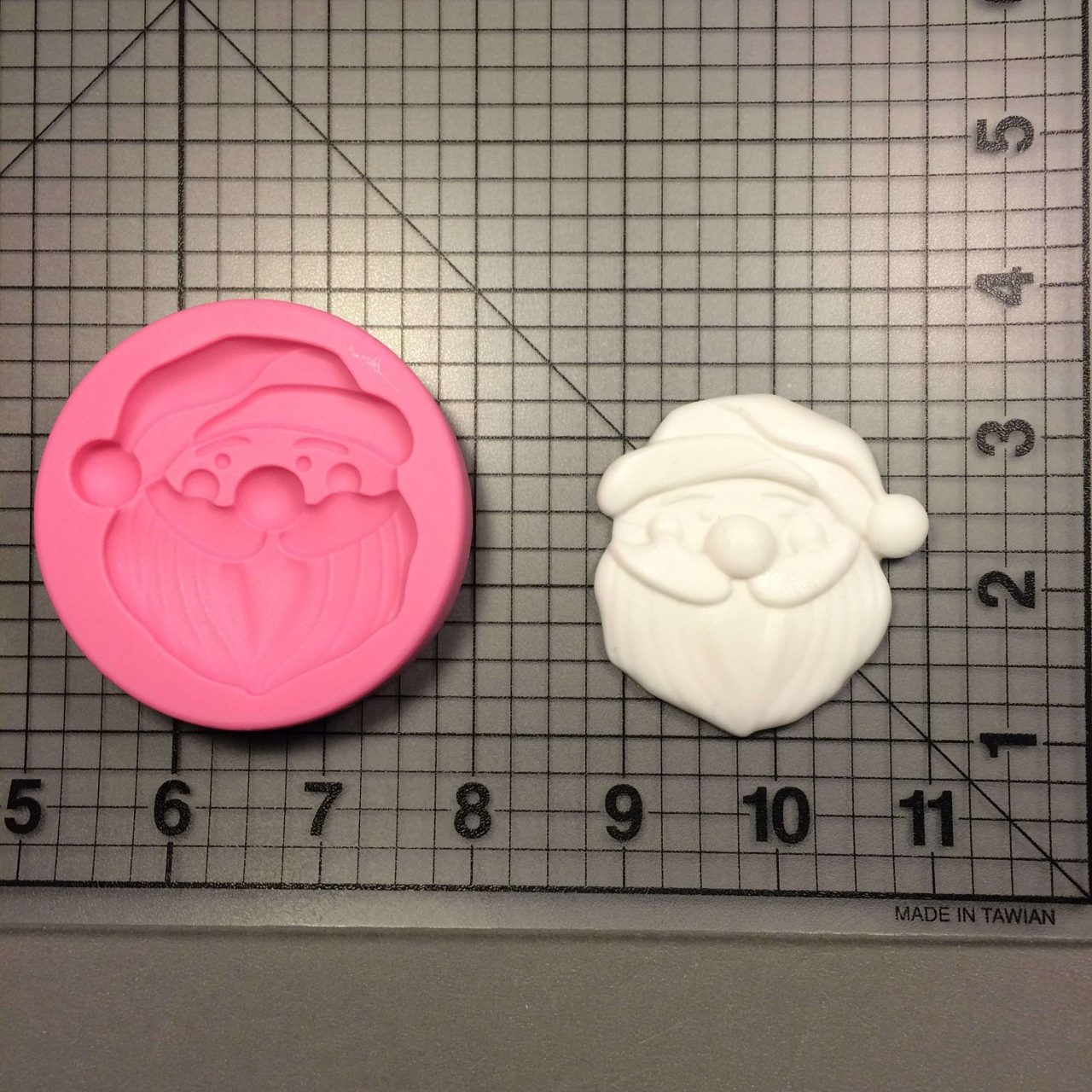 Father Christmas 508 Silicone Mold (1)