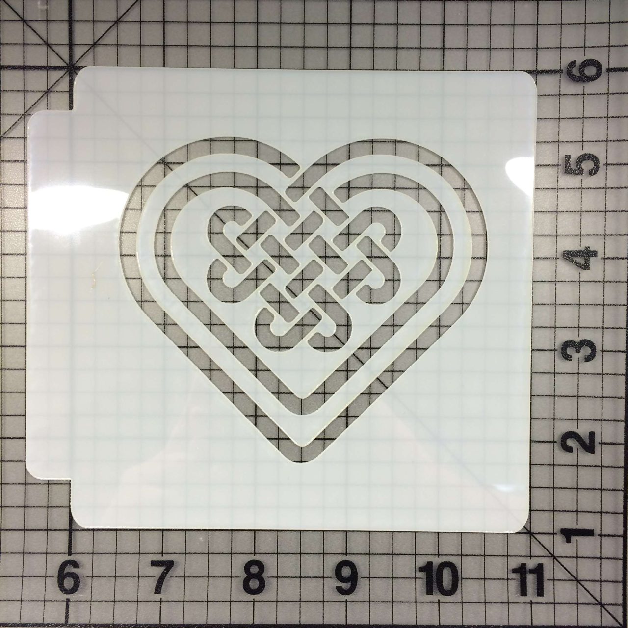 Knot Pattern Stencil 101