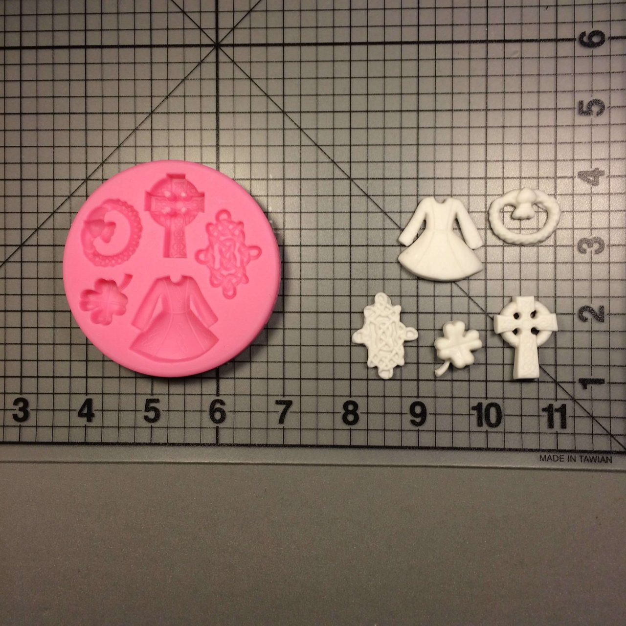 Luck of the Irish 027 Silicone Mold (1)