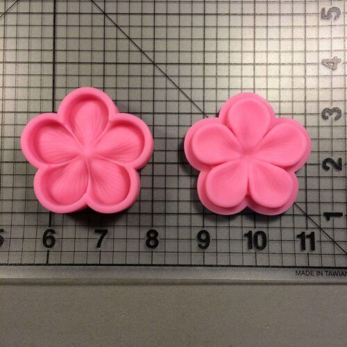 Veiners for Leaf and Petal 121 Cutter and Silicone Mold Set (2)