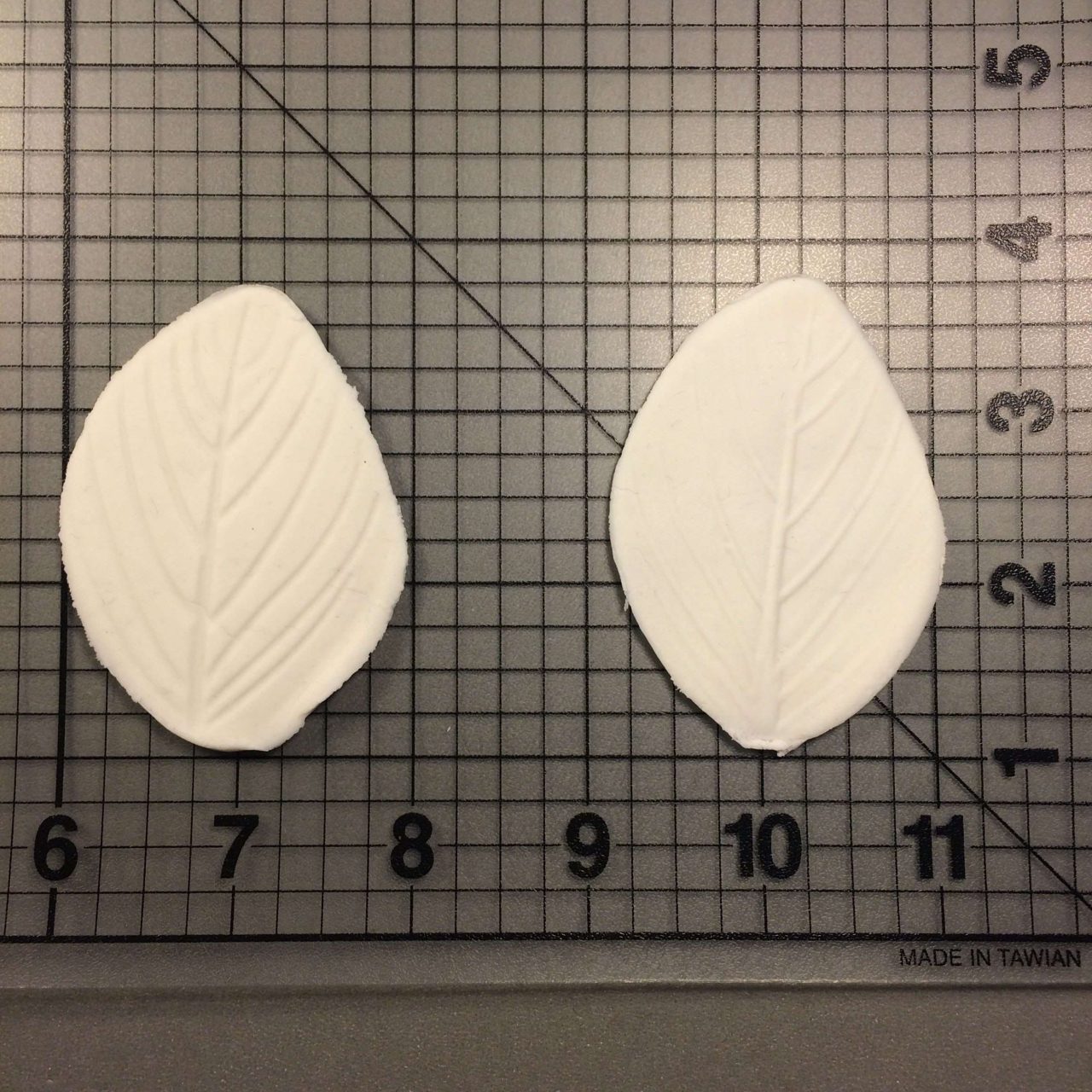 Veiners for Leaf and Petals 141 Cutter and Silicone Mold Set (4)