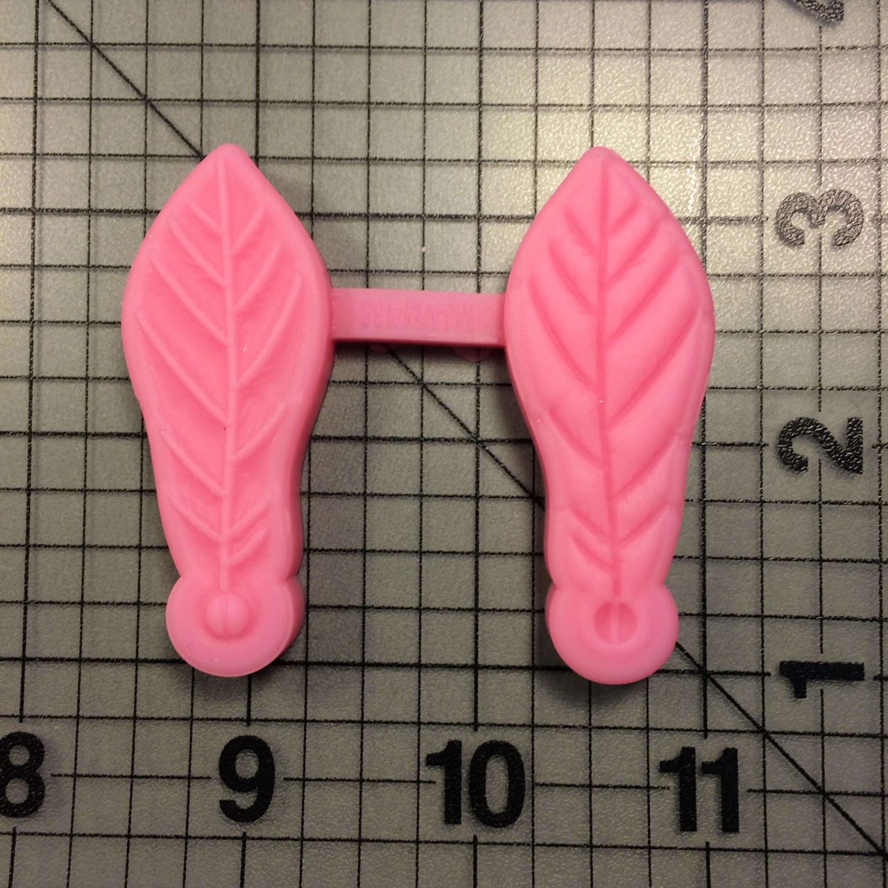 Veiners for Poinsettia Leaf 138 Cutter and Silicone Mold Set (2)