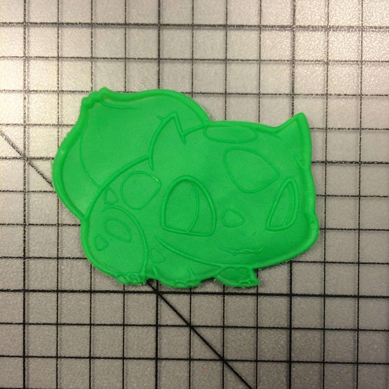 Pokemon - Bulbasaur 100 Cookie Cutter and Acrylic Stamp - Image 4