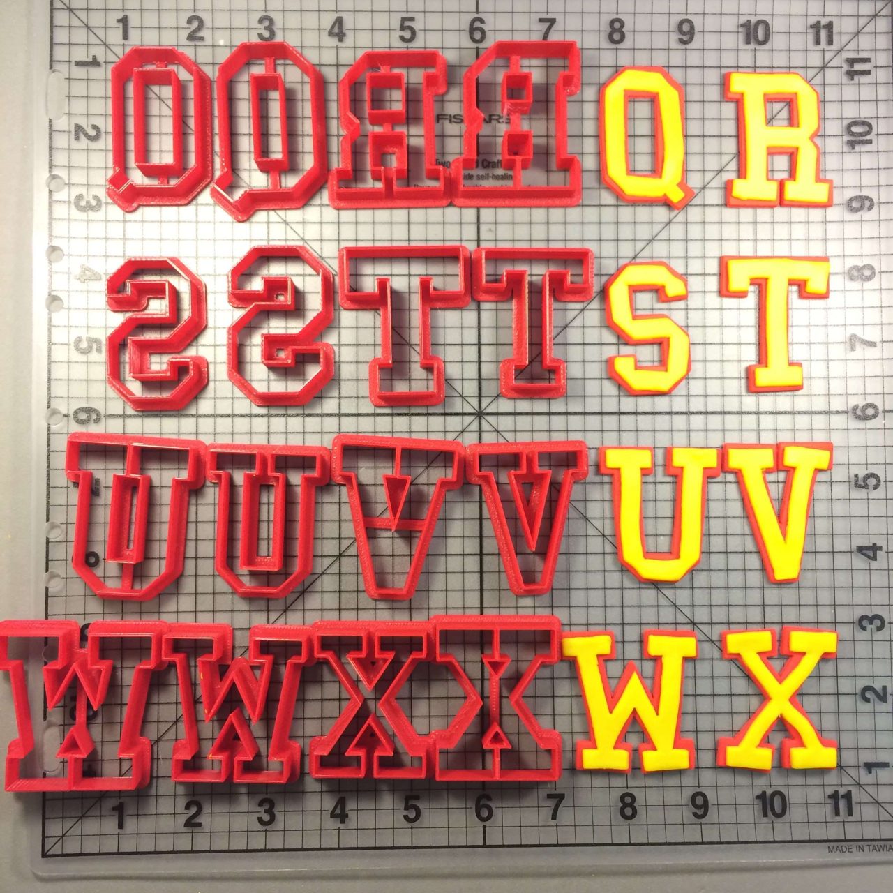 College Font Uppercase Offset Cookie Cutter Set (3)