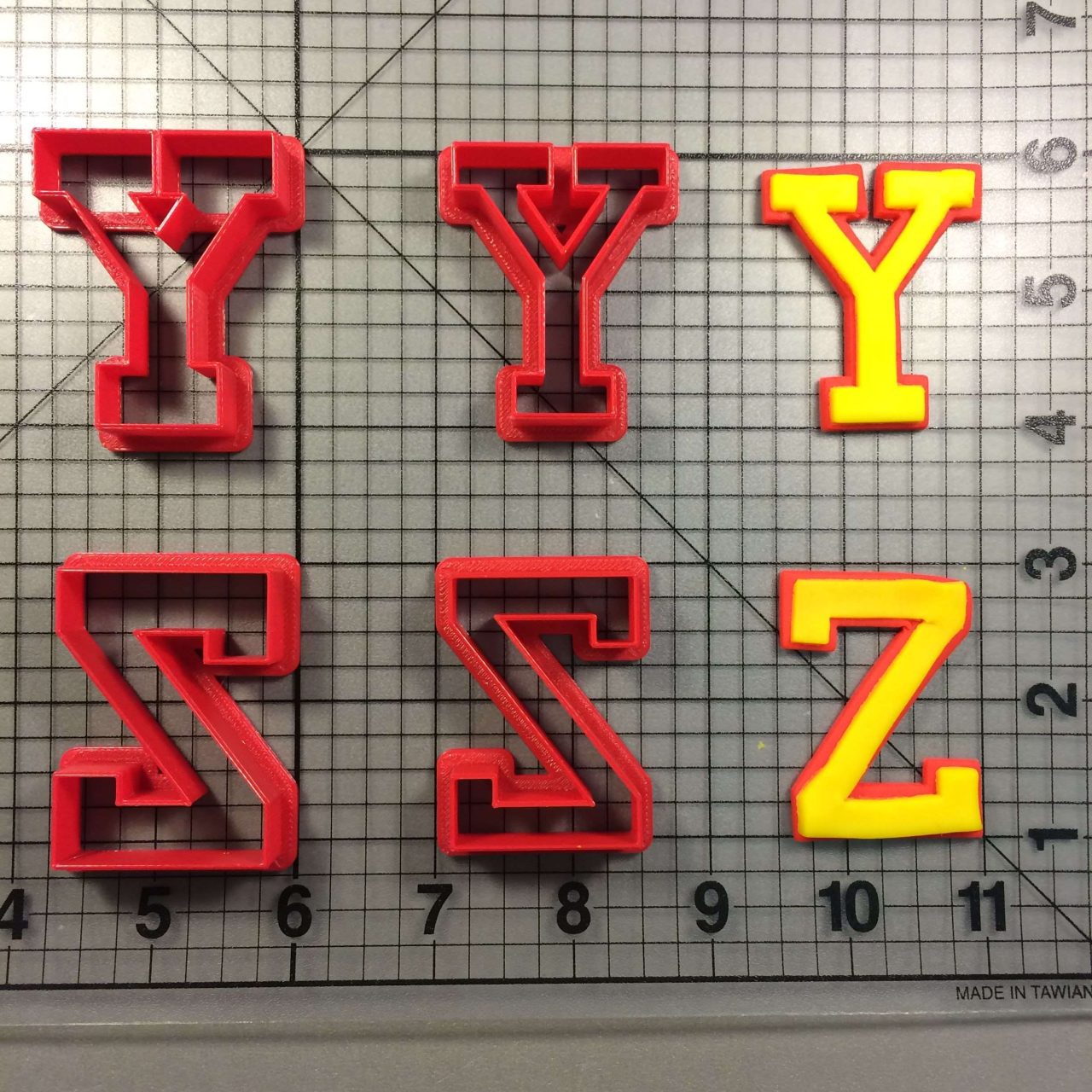 College Font Uppercase Offset Cookie Cutter Set (4)