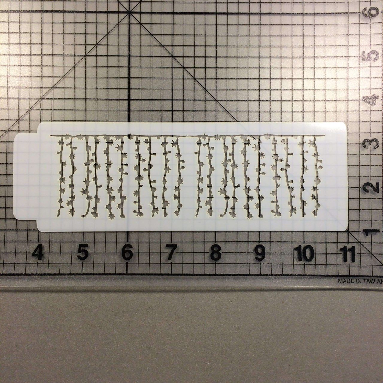 Fairy Lights Stencil Strip 101