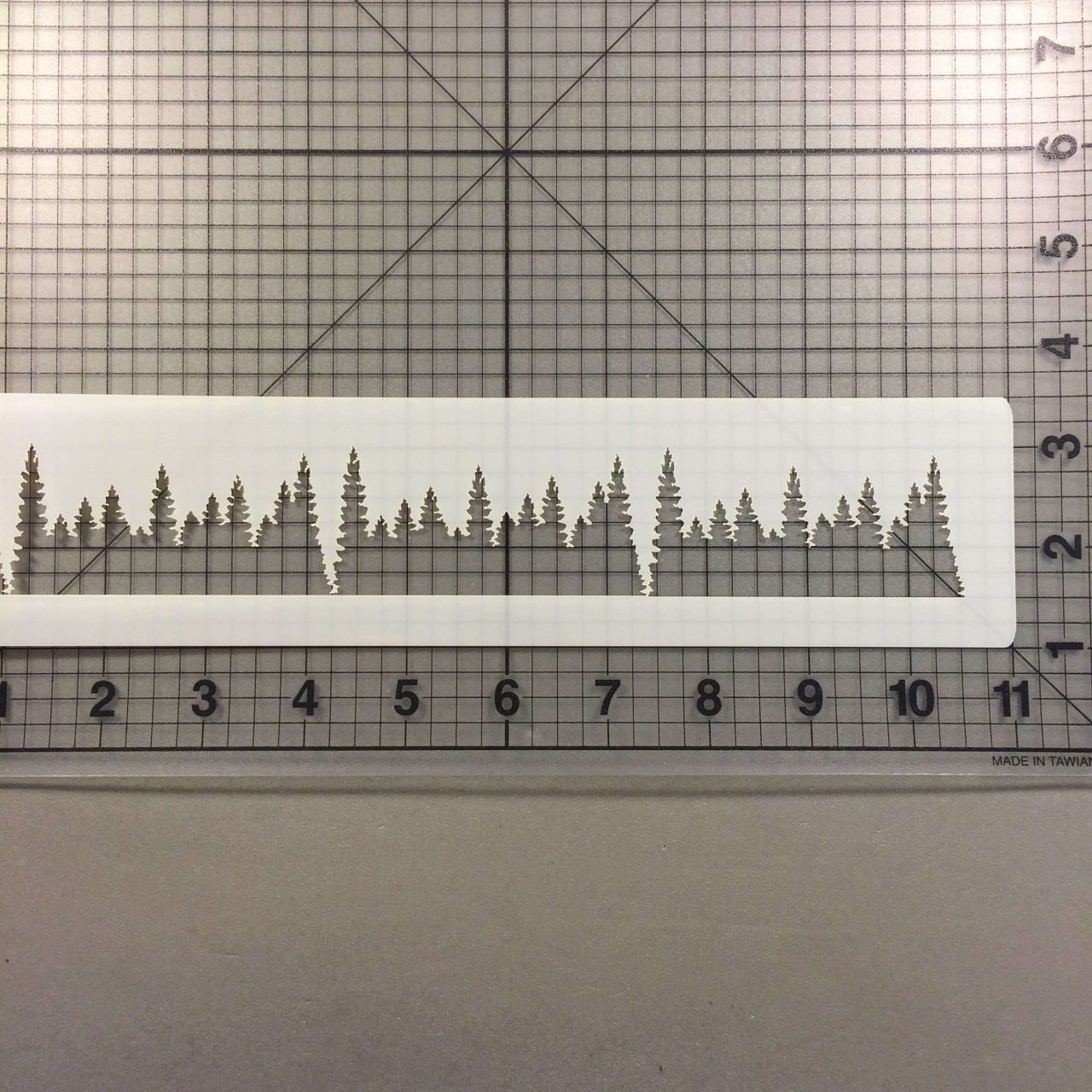Forest Trees Stencil Strip 100 (1)