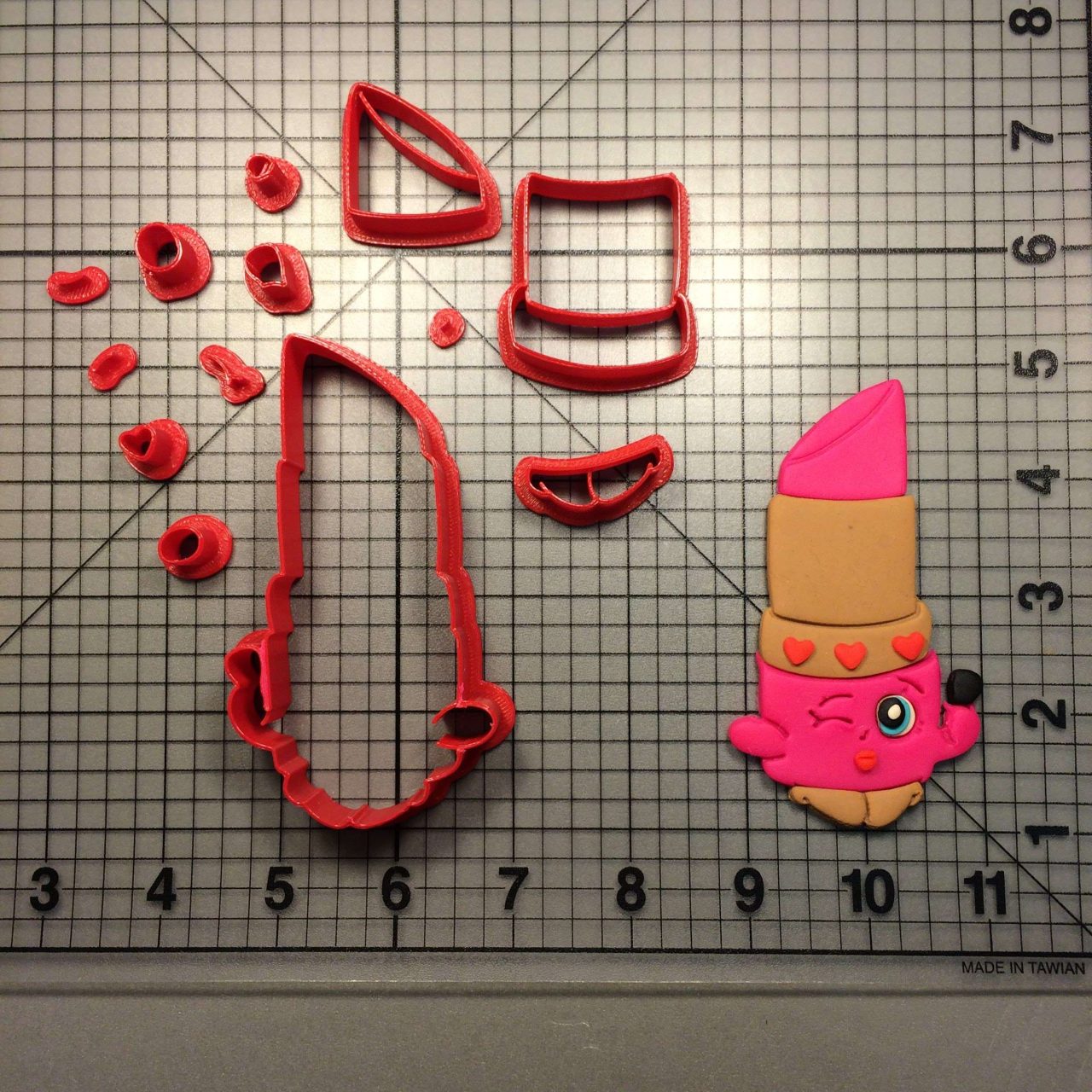 Lippy Lipstick Shopkins Cookie Cutter Set