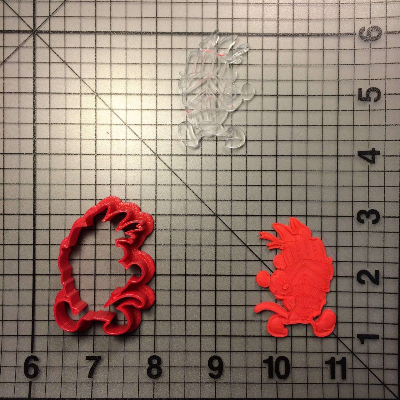 Mickey Presents 100 Cookie Cutter and Stamp (imprinted 1)