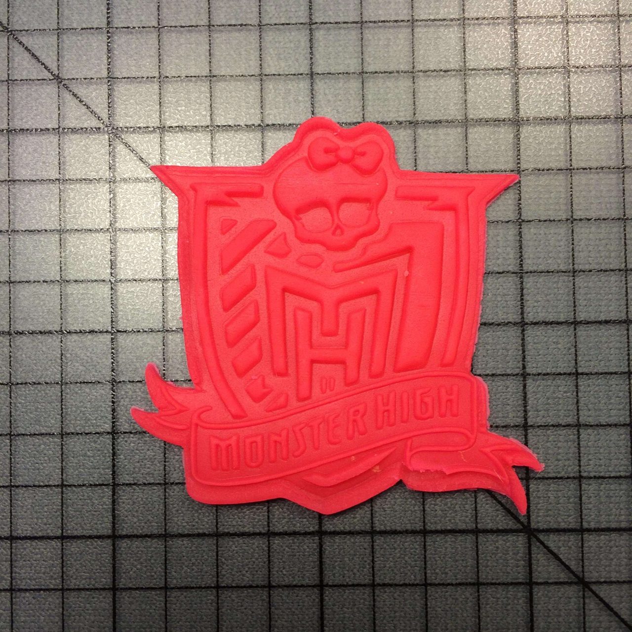 Monster High 100 Cookie Cutter and Stamp (imprinted 2)