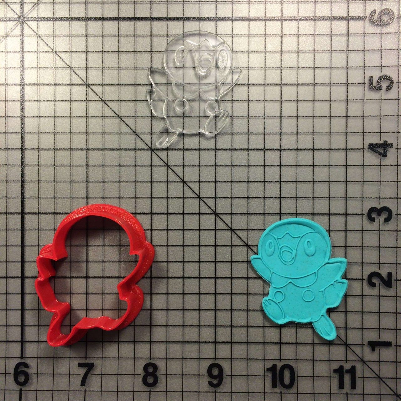 Piplup 100 Cookie Cutter and Stamp (imprinted 1)