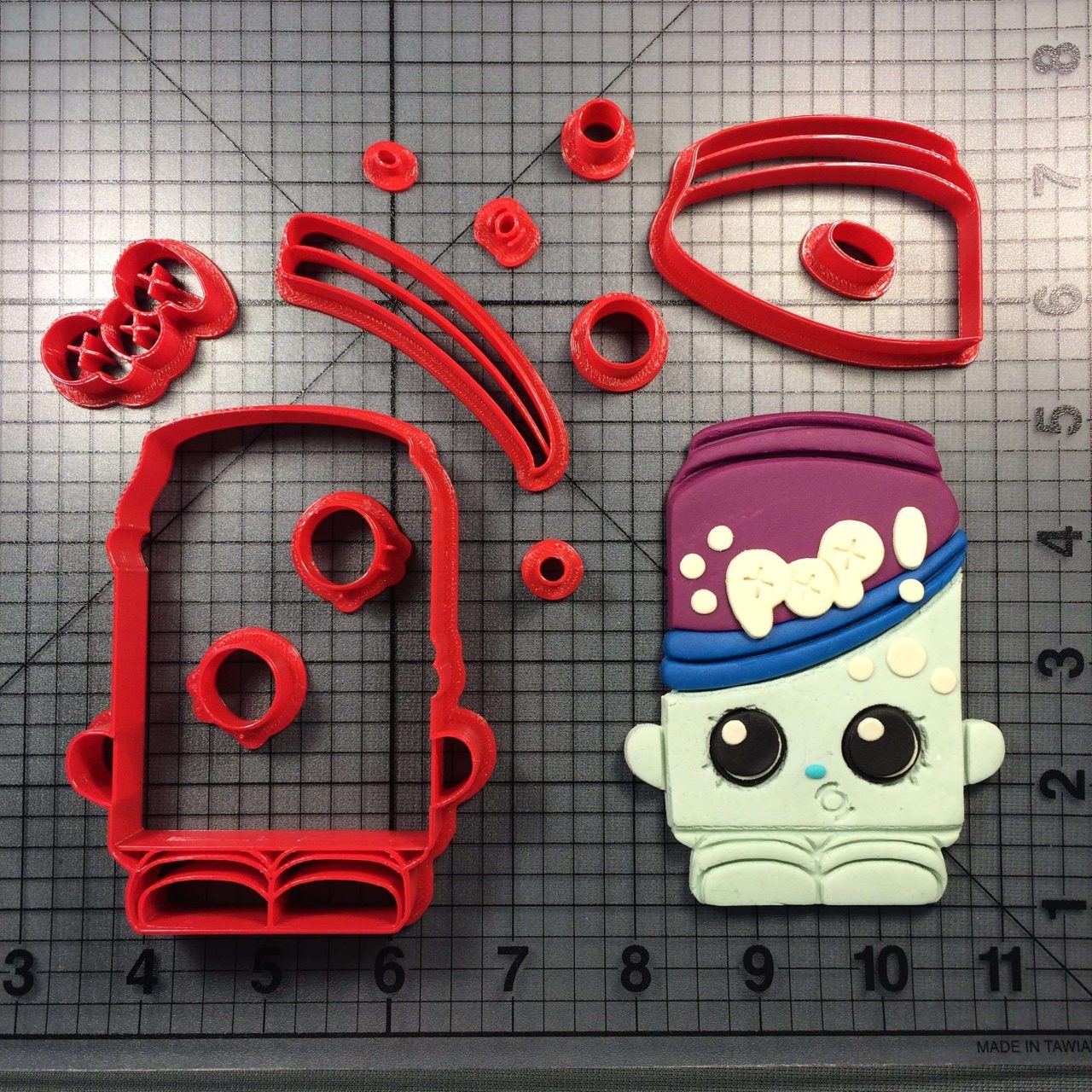 Shopkins- Soda Pops Cookie Cutter Set