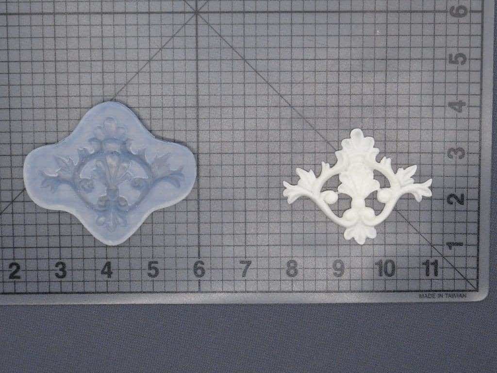 Damask Feature 745-046 Silicone Mold