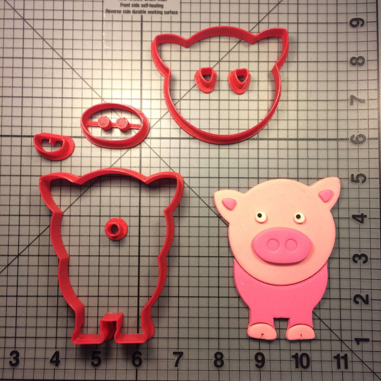Pig 104 Cookie Cutter Set
