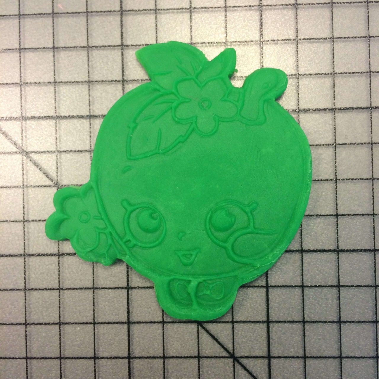 Shopkins- Apple Blossom 100 Cookie Cutter and Stamp (imprinted 2)