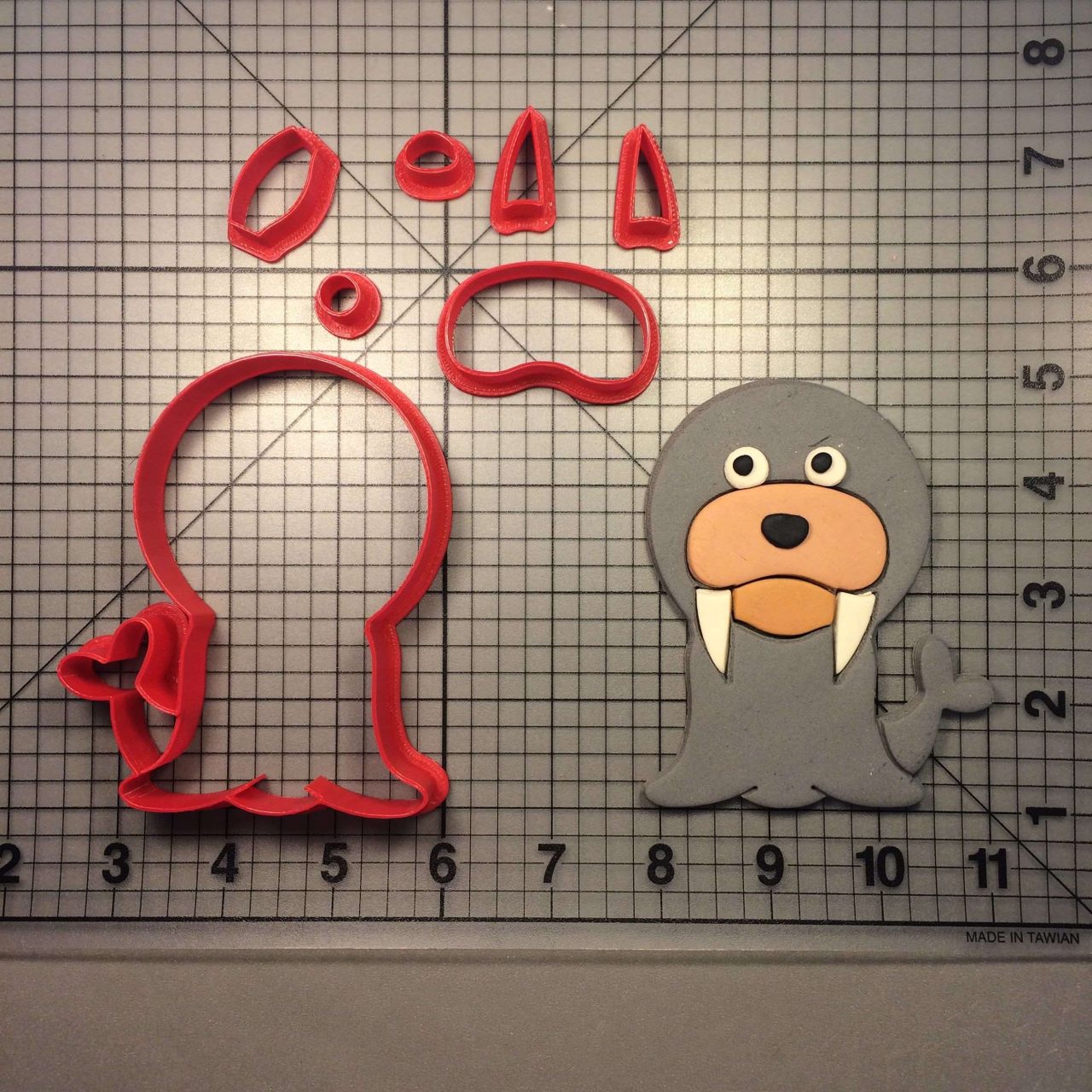 Walus 102 Cookie Cutter Set