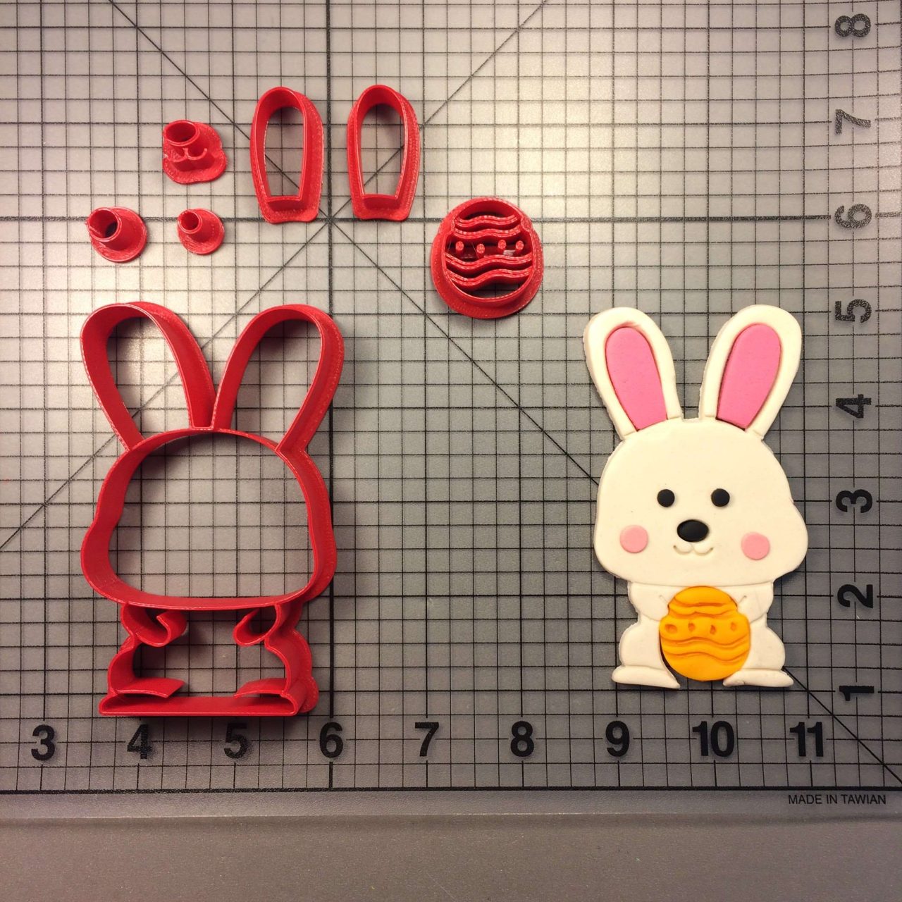 Easter Bunny with Egg Cookie Cutter