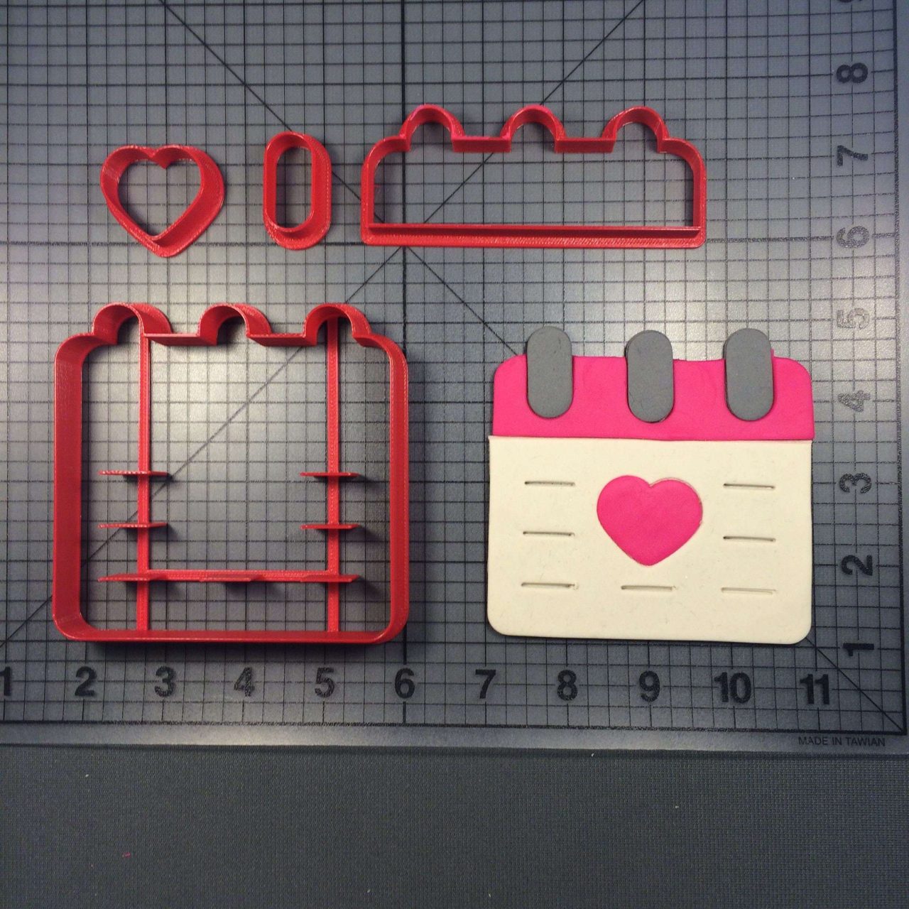Heart Calendar 100 Cookie Cutter Set