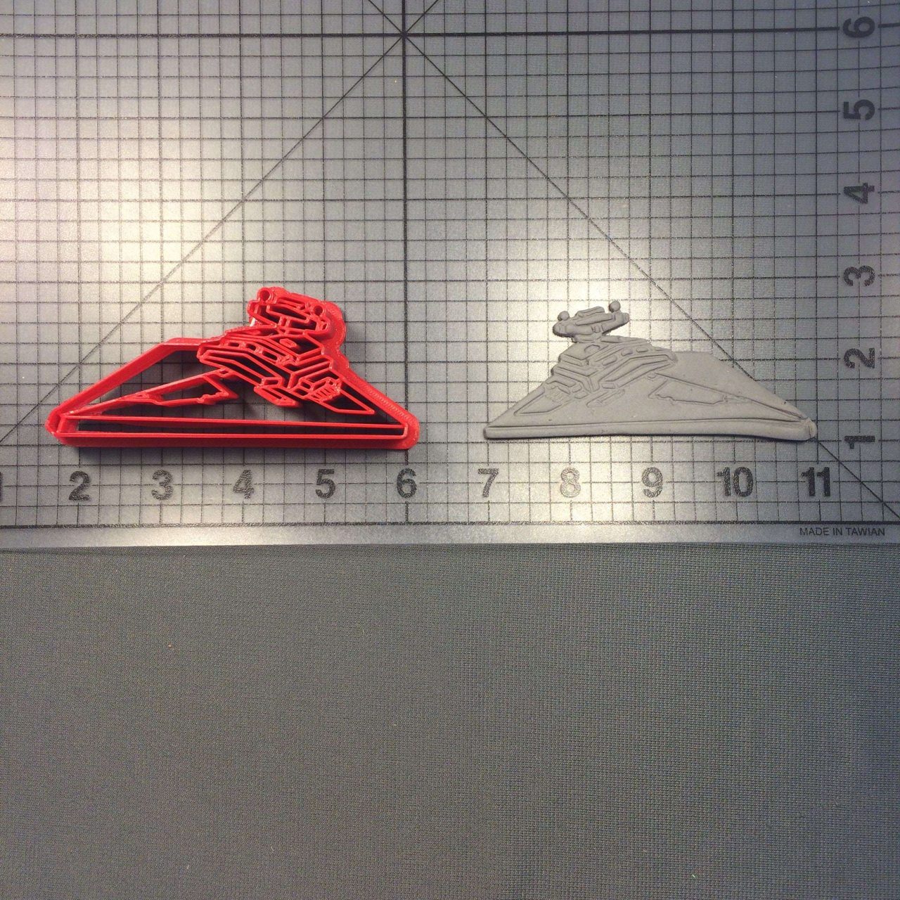 Star Wars- Imperial Destroyer 100 Cookie Cutter