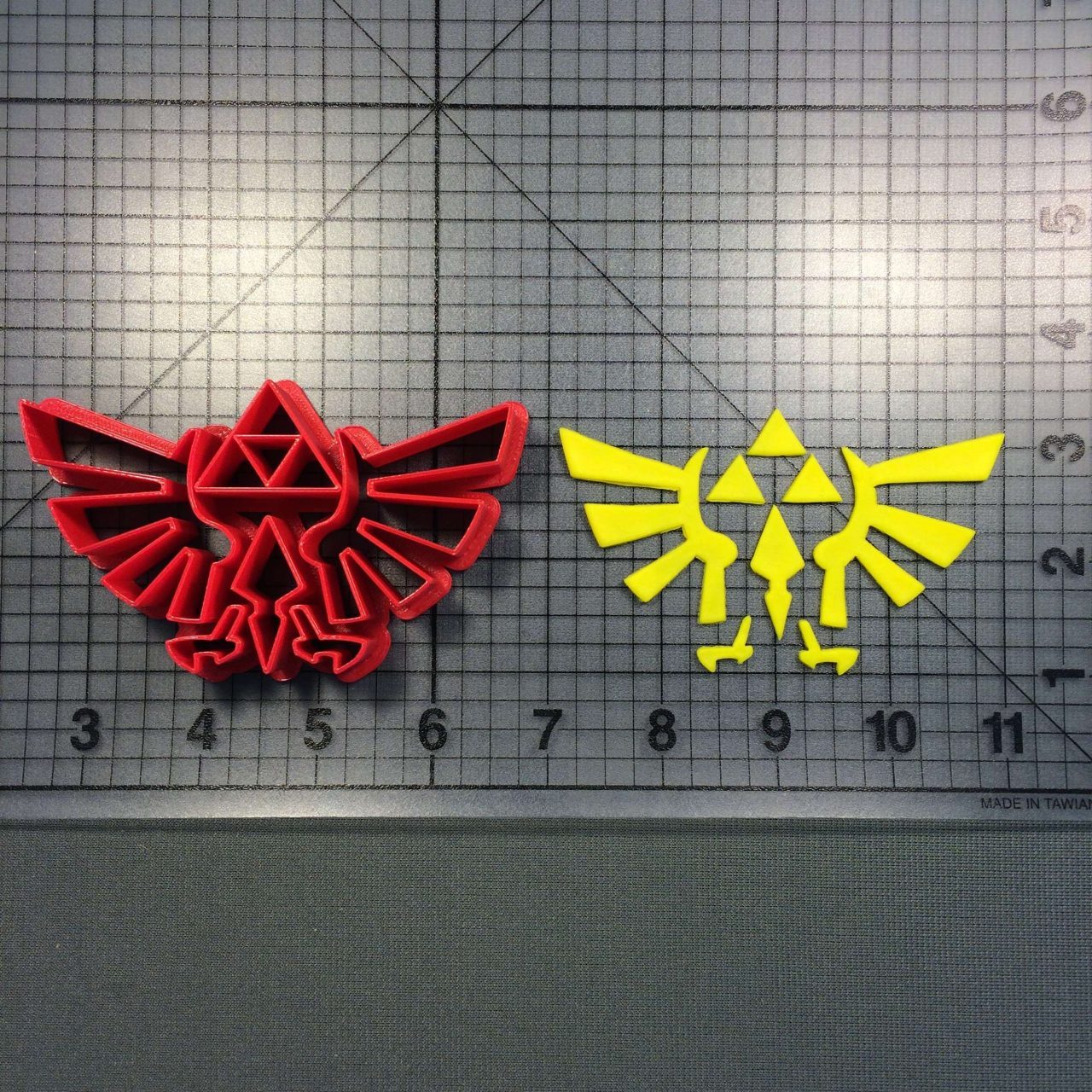 Triforce Logo 100 Cookie Cutter