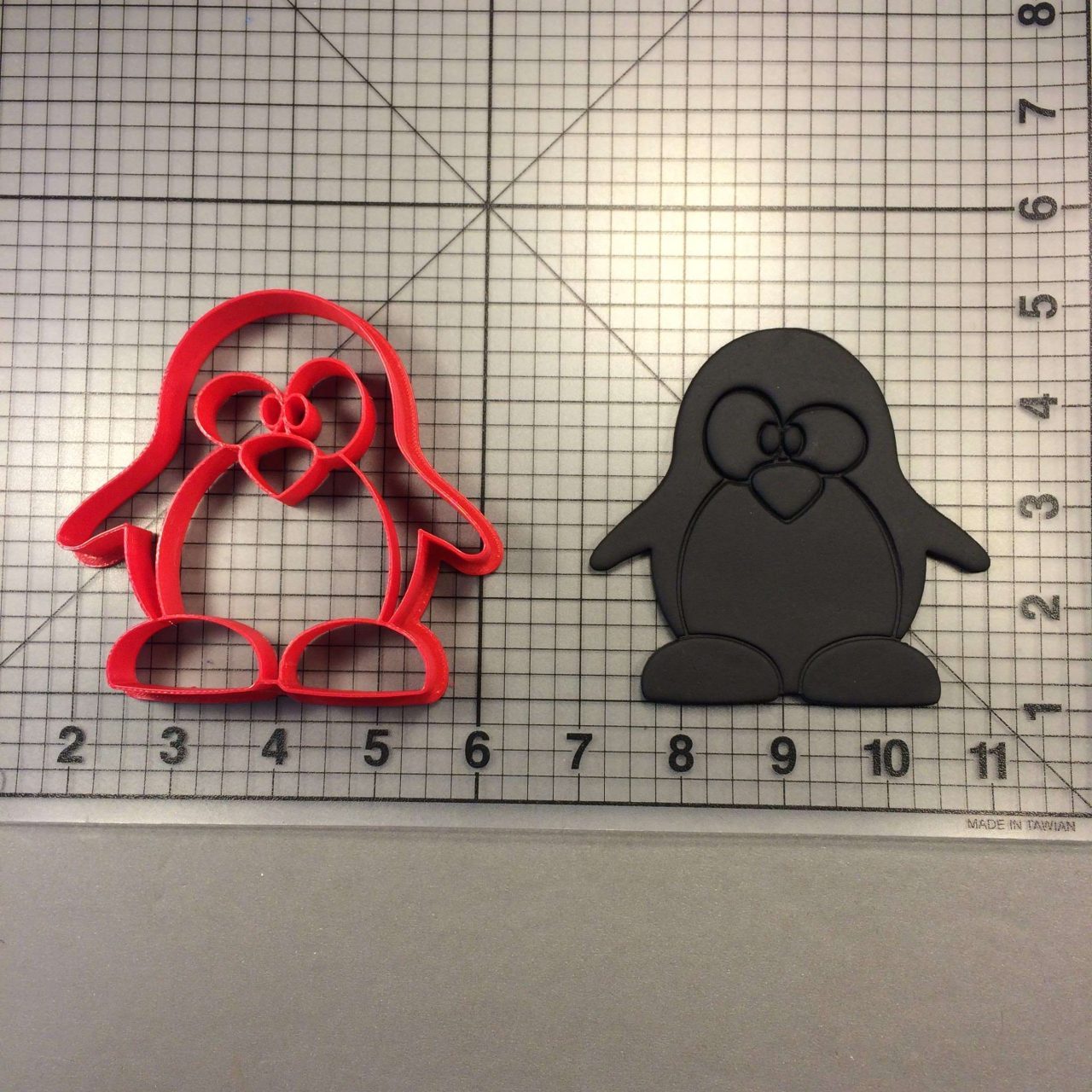 Penguin 106 Cookie Cutter