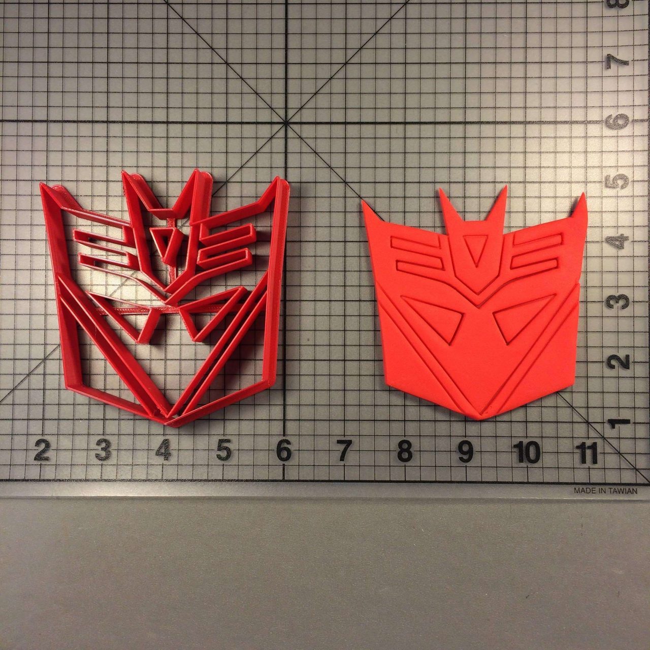 Transformers- Decepticons 101 Cookie Cutter