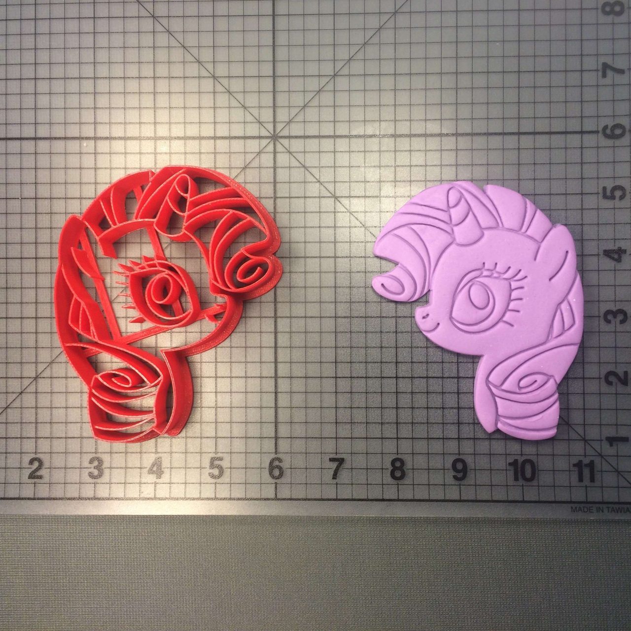 My Little Pony - Rarity 101 Cookie Cutter