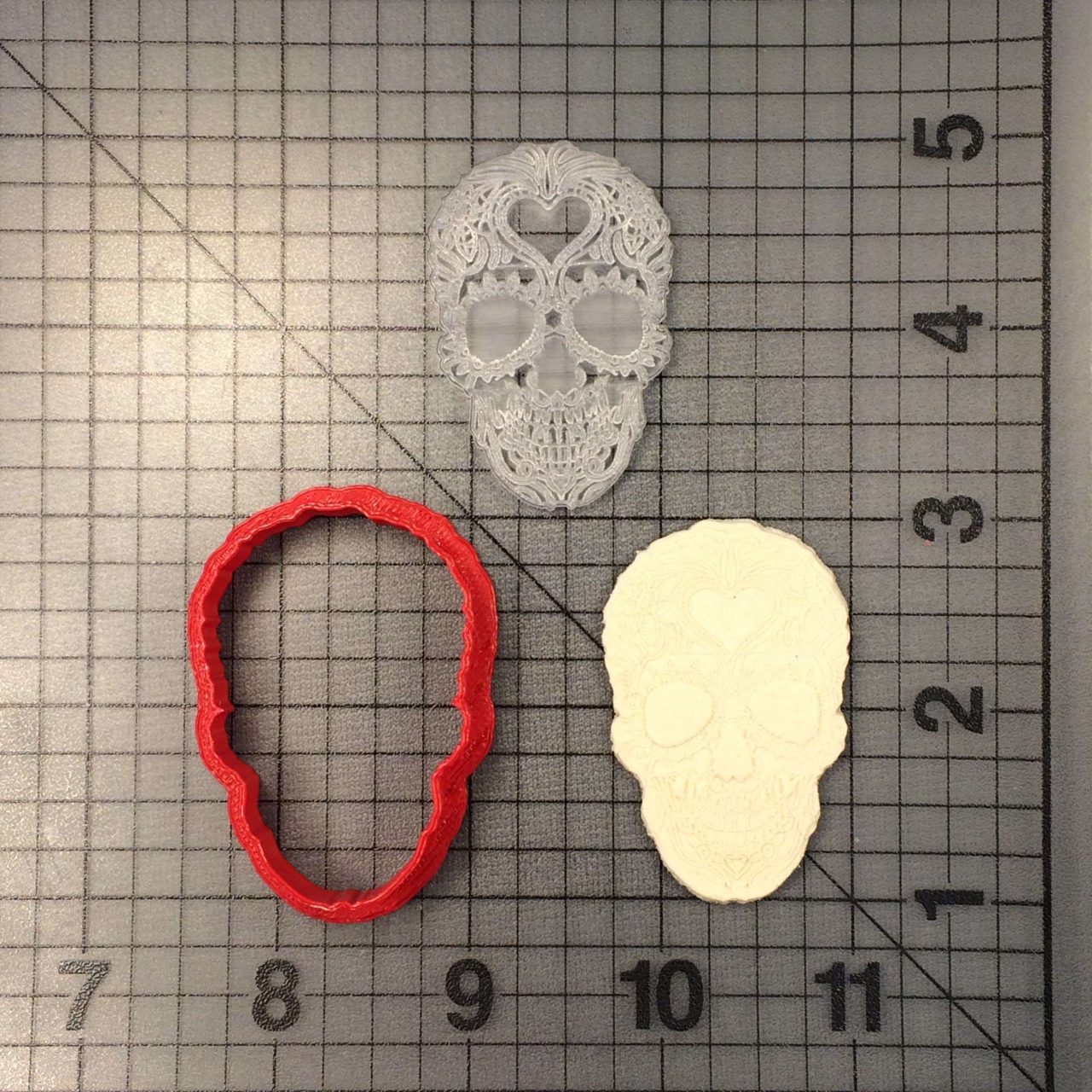 Skull 106 Cookie Cutter and Acrylic Stamp - Image 3