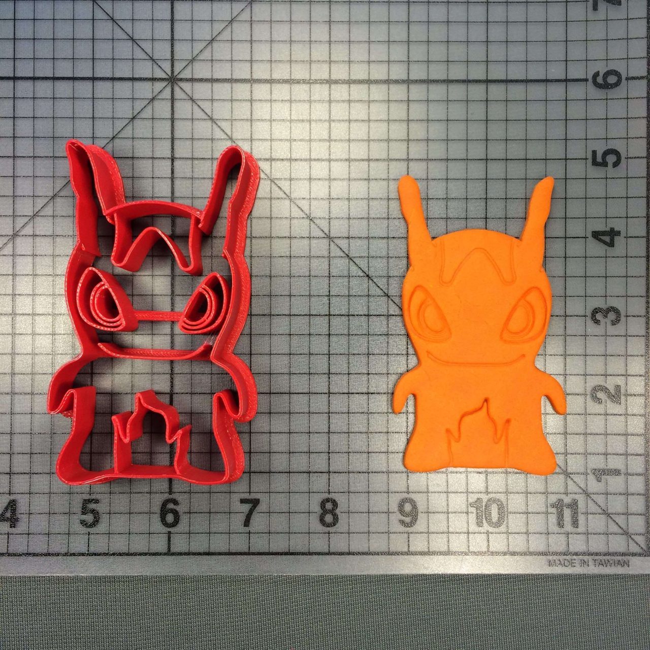 Slugterra- Burpy 101 Cookie Cutter