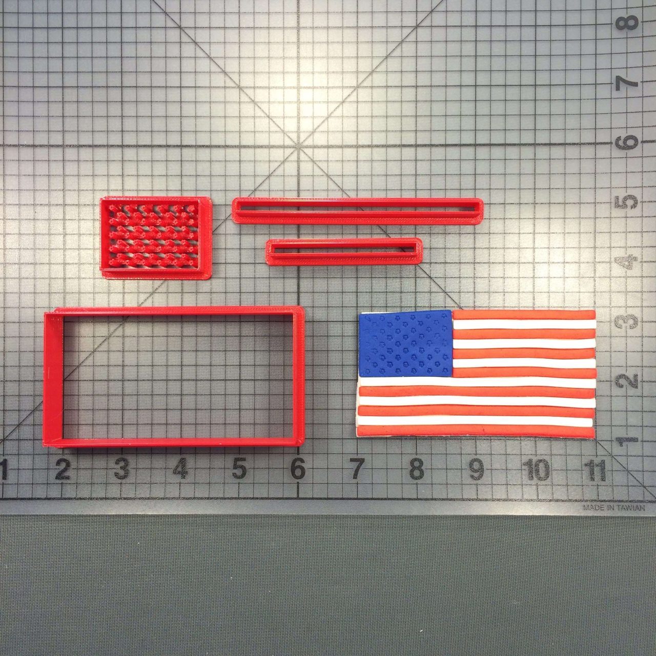 USA Flag 100 Cookie Cutter Set
