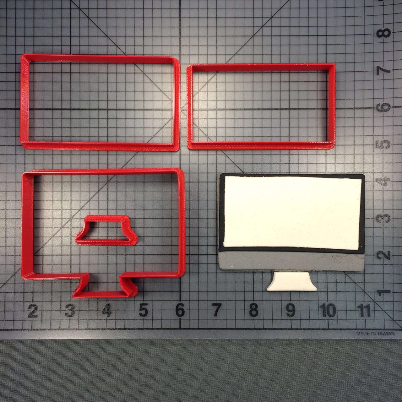 Computer 102 Cookie Cutter Set