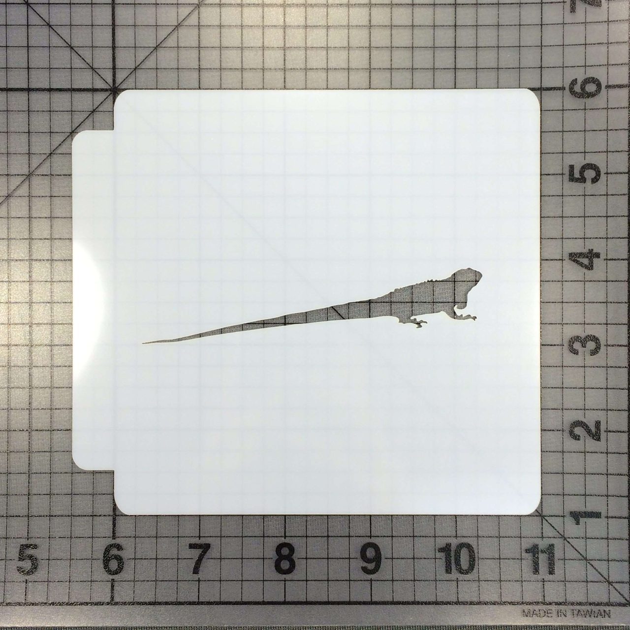 Iguana Stencil 100