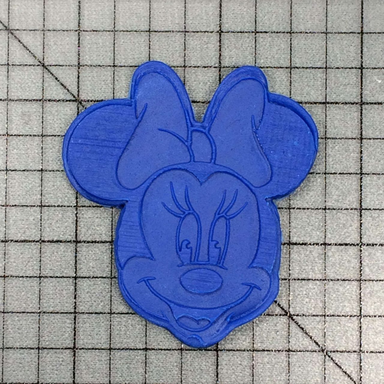 Minnie Mouse 100 Cookie Cutter and Stamp (Embossed 1)