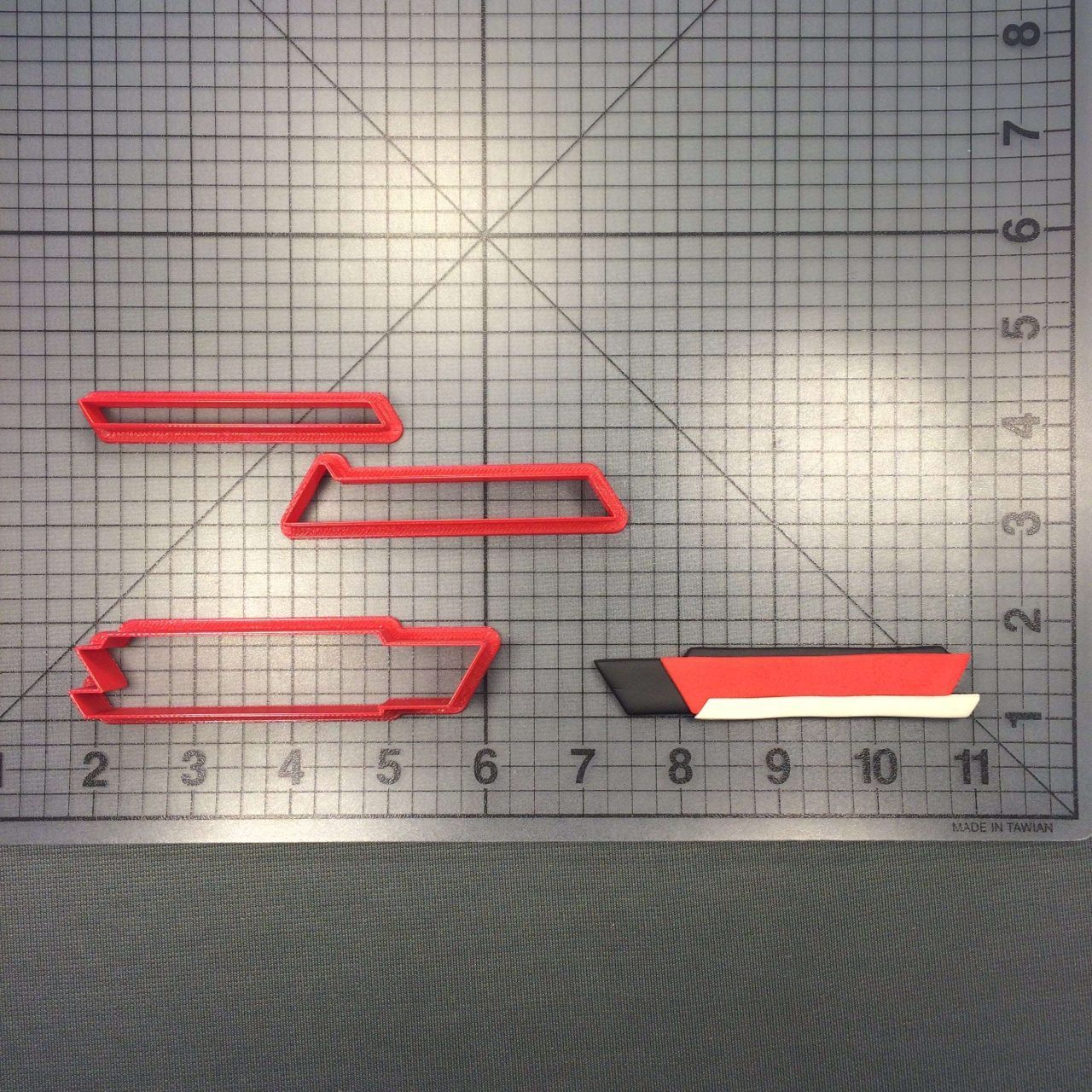 Modern Banner 102 Cookie Cutter Set
