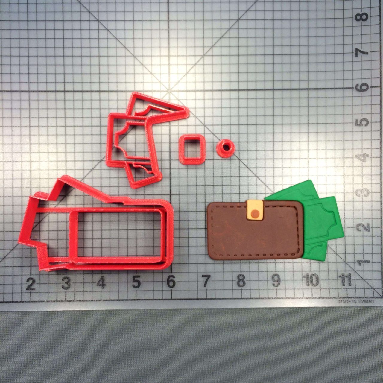 Wallet 100 Cookie Cutter Set