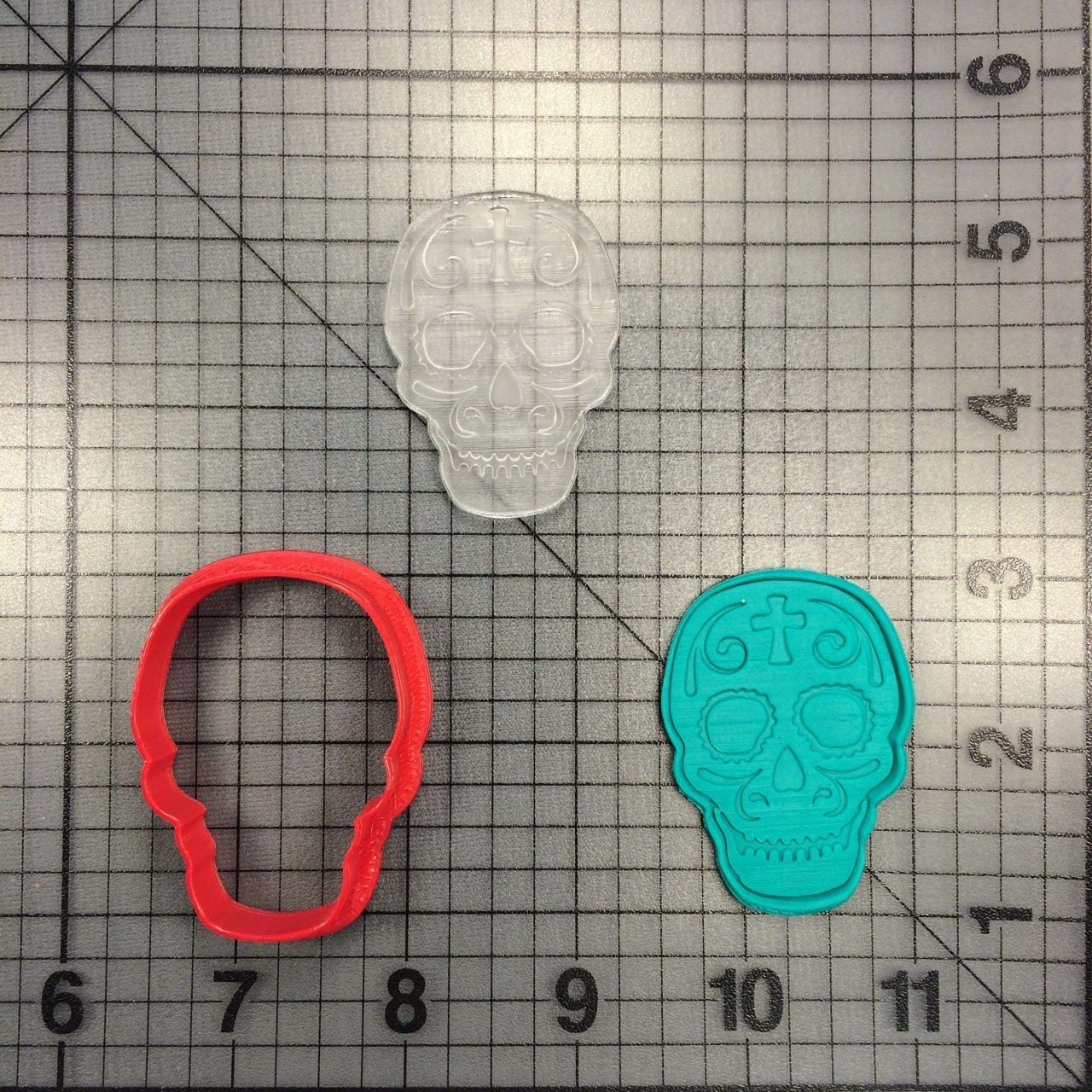 JB_ Dia De Los Muertos Skull 227-019 Cookie Cutter and Stamp Embossed (1)