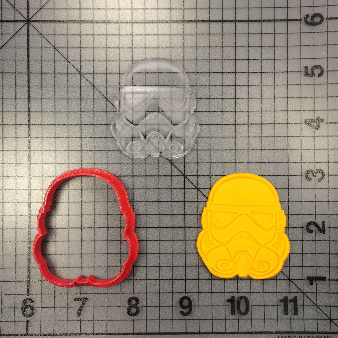 JB_ Stormstrooper 227-012 Cookie Cutter and Stamp Embossed (1)