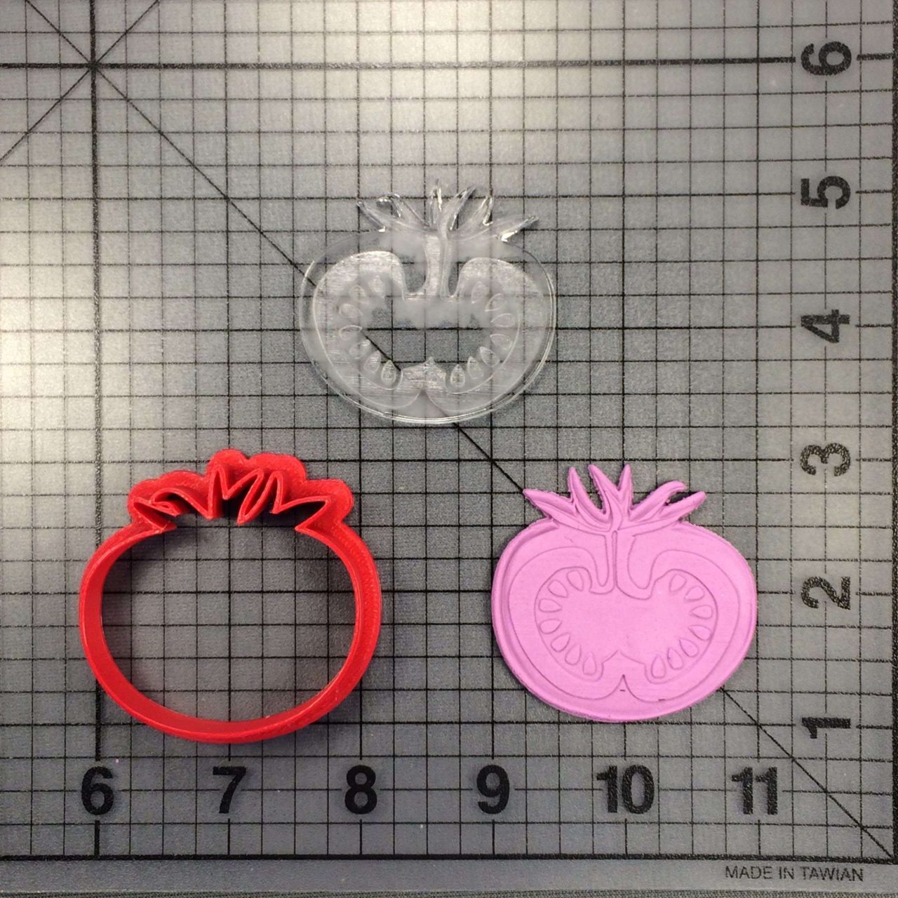 Tomato 227-016 Cookie Cutter and Acrylic Stamp - Image 3