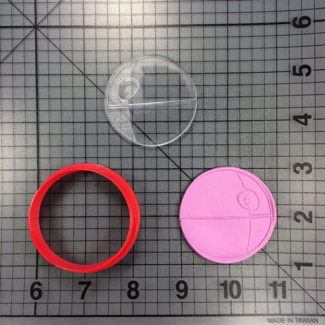 Star Wars - Death Star 227-002 Cookie Cutter and Stamp Imprinted (2)