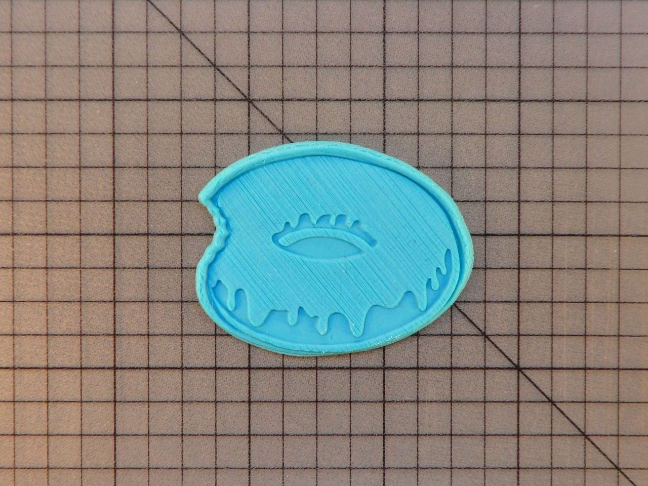 Donut 227-065 Cookie Cutter and Stamp Embossed (1)