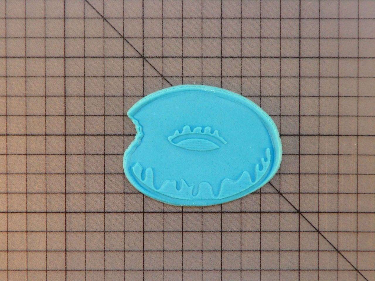 Donut 227-065 Cookie Cutter and Stamp imprinted (2)