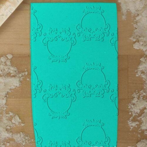Flourish Circle Frame 765-136