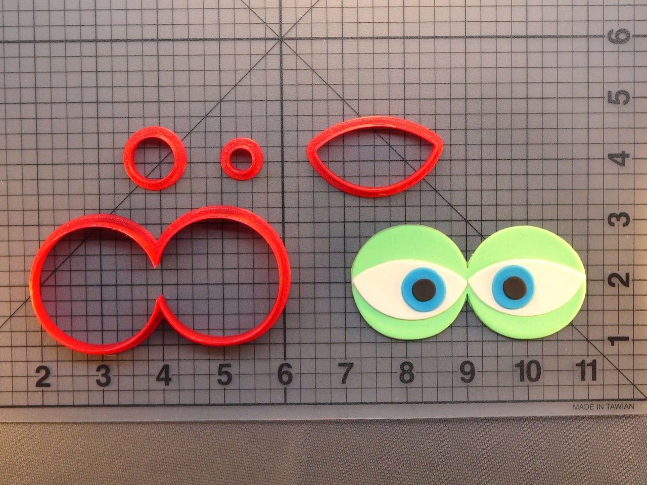 Eye Balls 266-369 Cookie Cutter Set