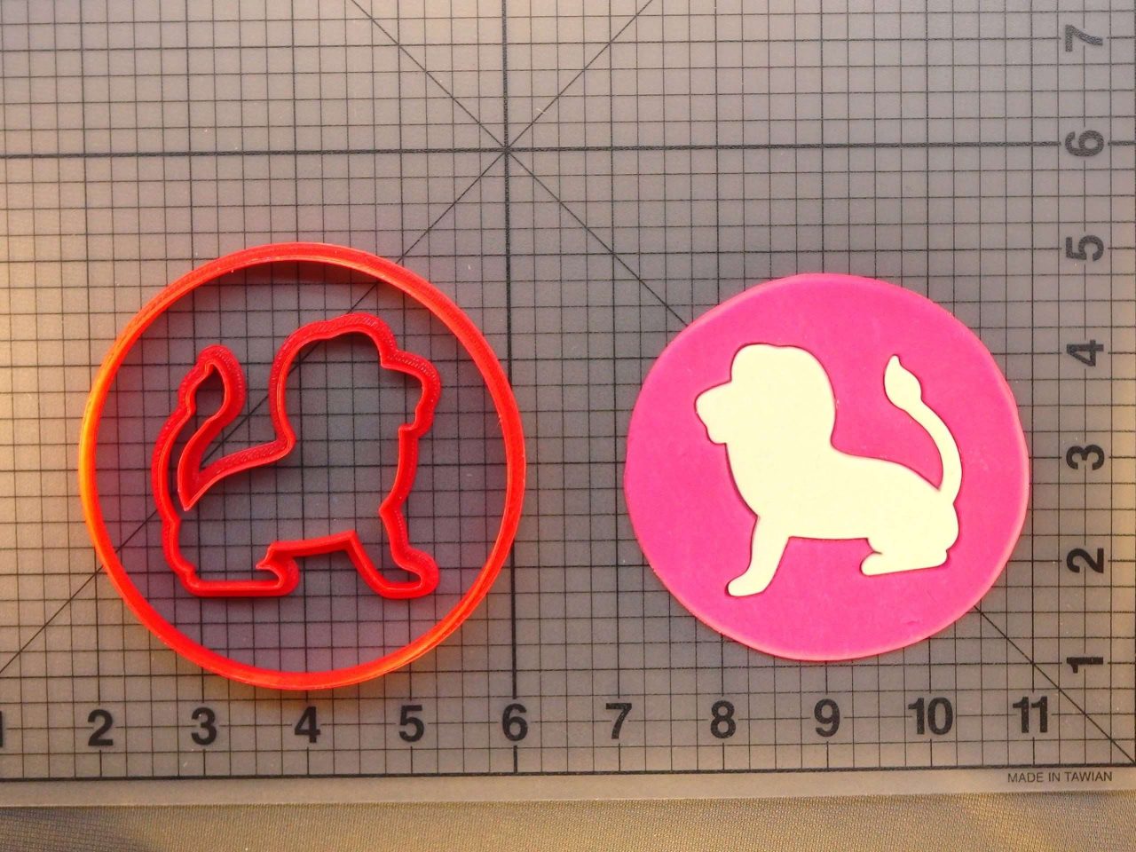 Leo Icon Cookie Cutter Set