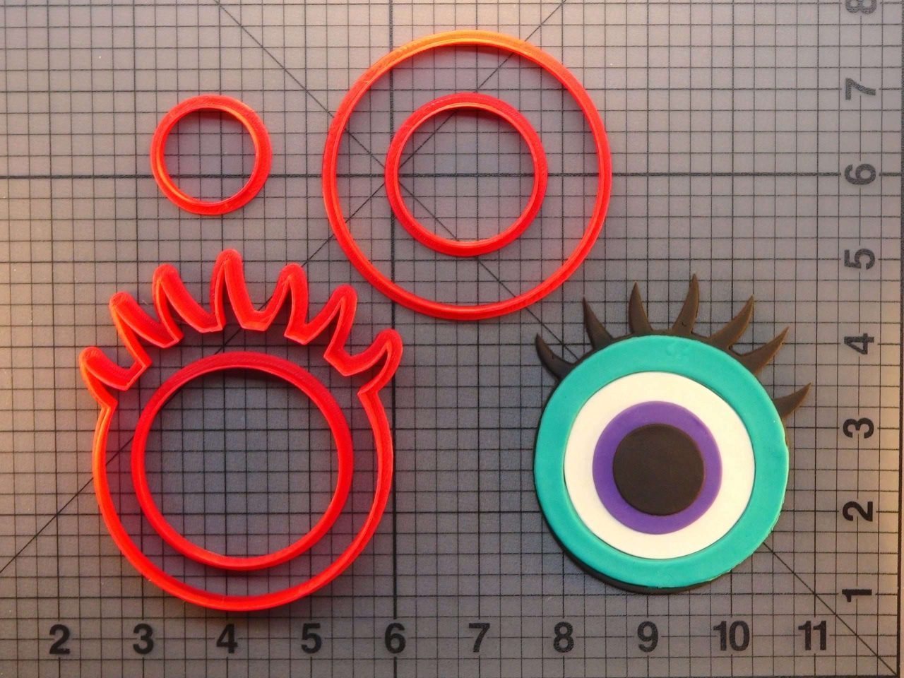 Monster Eyes 266-373 Cookie Cutter Set