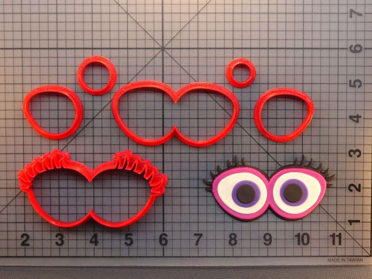 Monster Eyes 266-374 Cookie Cutter Set