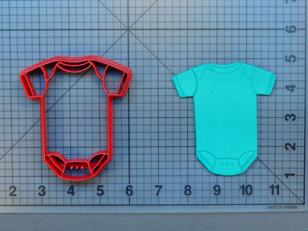 Baby Bodysuit 266-463 Cookie Cutter