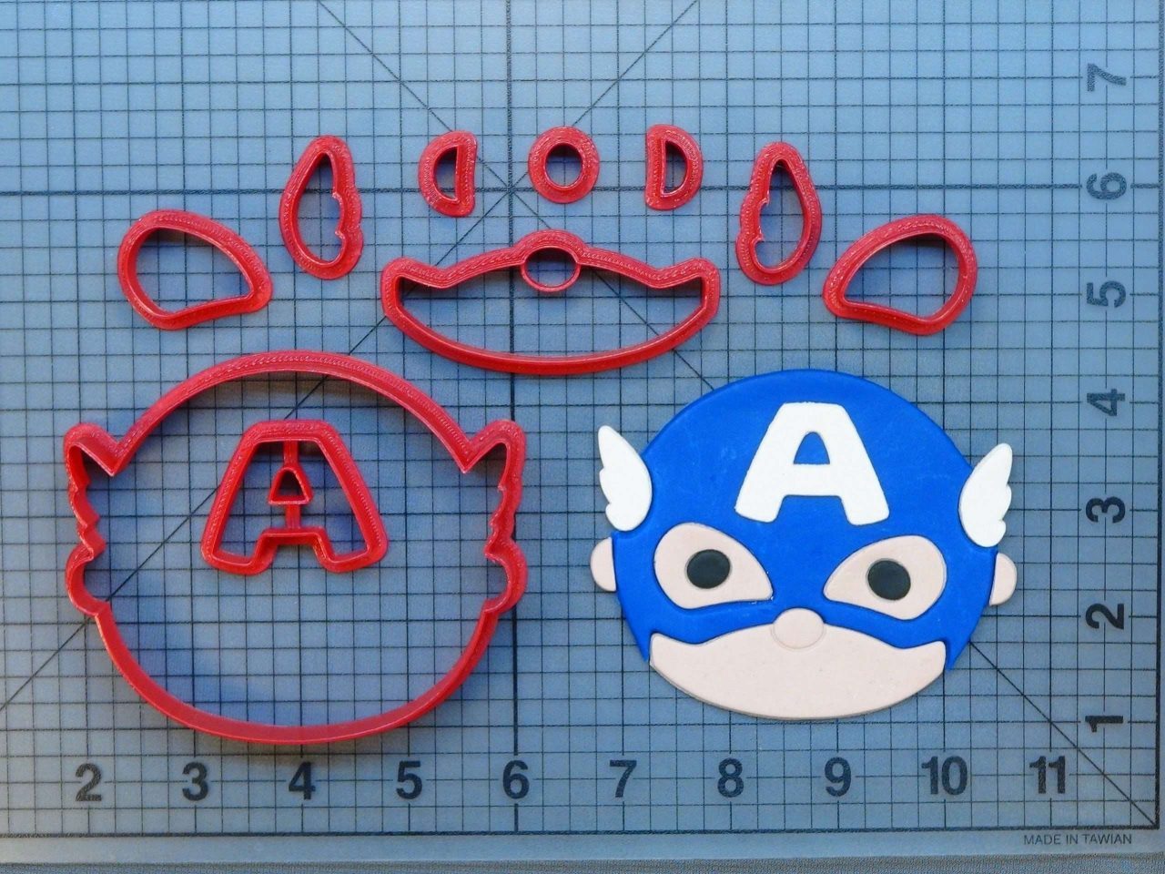 Captain America 266-473 Cookie Cutter Set